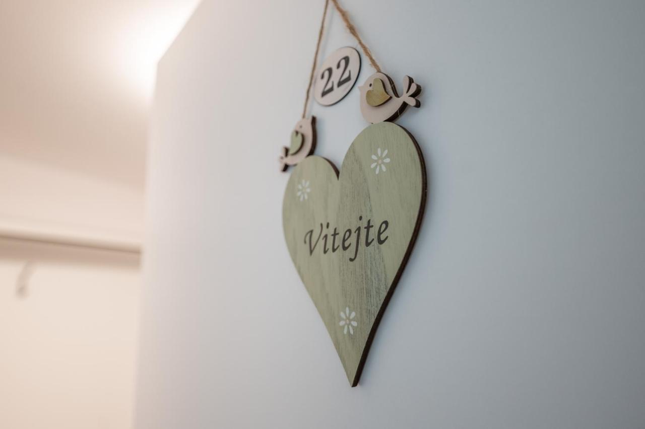 Apartman Claudia - Rezidence K Lanovce Jáchymov Eksteriør billede